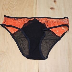 Knotty Size L Black and Orange Lace Panties